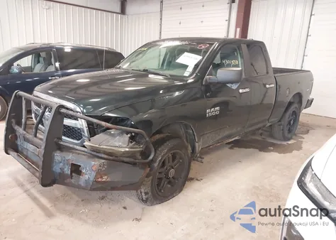 2017 Ram 1500 Slt 4X4 6'4 Box z USA, uszkodzony, nr VIN 1C6RR7GG8HS807706